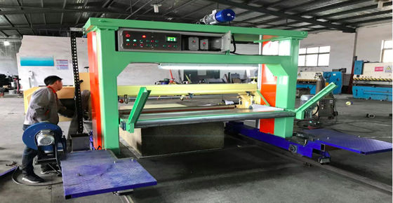 Uzun Yapraklı Sünger Polyurethane köpük kesme makinesi Yüksek verimlilik